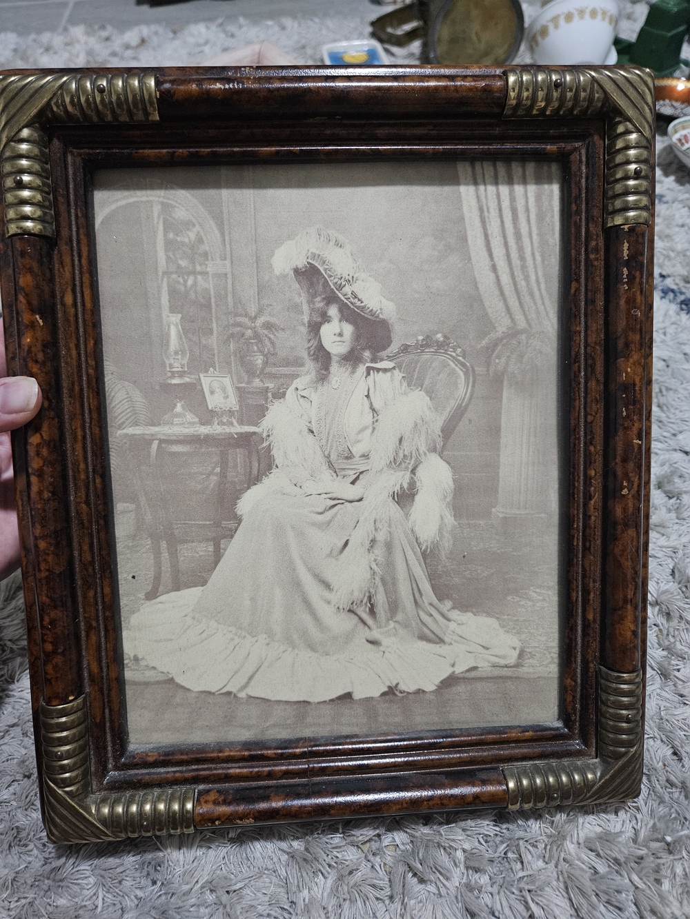 Vintage-Style Brown Wood Photo Frame with Brass Accents